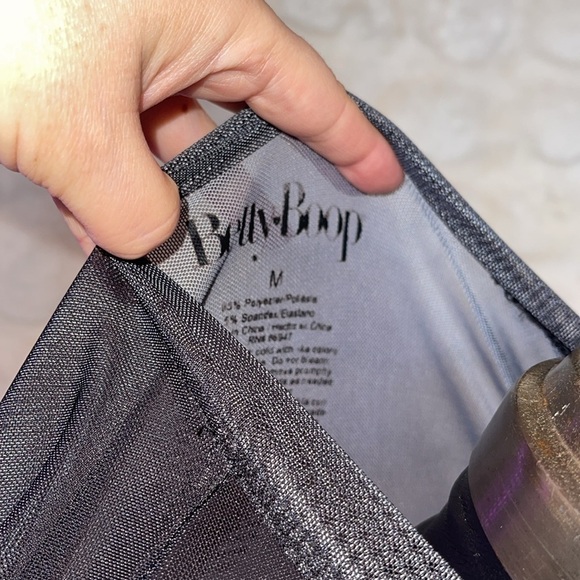 Betty Boop Flame Long Sleeve Top - Picture 6 of 7